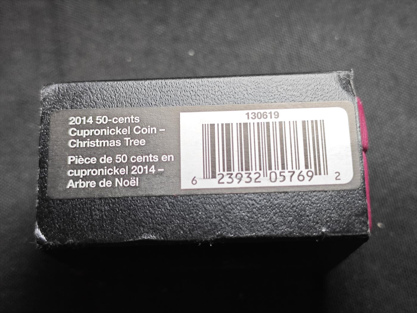 KK钱币收藏小铺   套币专场 2月预留时间 周末发货  2014加拿大50分 幻彩纪念币 带盒