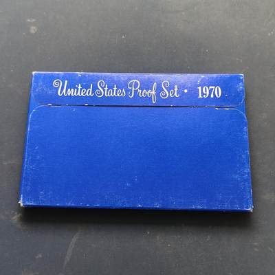 【全场包邮】纯粹捡漏拍513场 - 美国1970年官方封装精制套币-含1970年肯尼迪半元精制银币【30.6毫米11.5克40%】