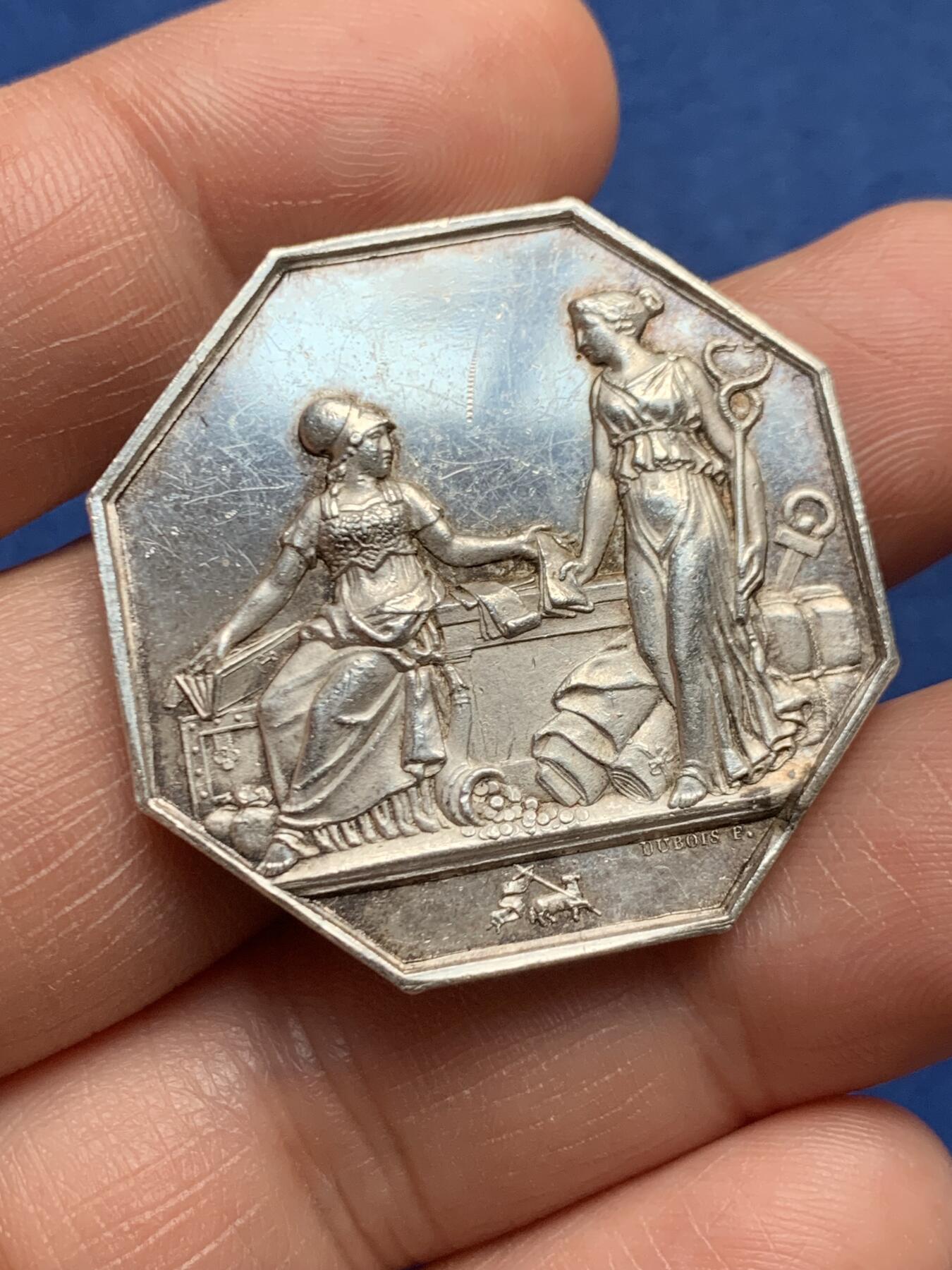 《竞宝斋》第472场 周日，周一，周二 3场连拍 （全场包邮）欢迎送拍 法国Dubois 鲁昂银行八角银质代币，18.91g，34.5mm，1842-1845船首边铭