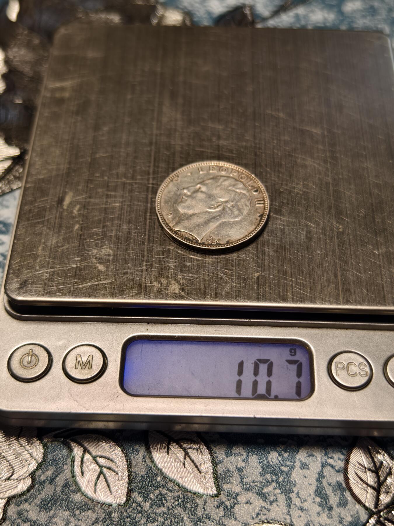 抚柳草堂-第十七期章牌钱币  奖章勋章限时免佣 满百包邮 放漏专场 1935比利时王国阿尔贝一世20法郎银币 重10.7g 原光美品