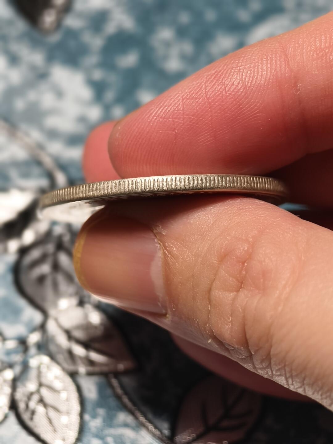 抚柳草堂-第十七期章牌钱币  奖章勋章限时免佣 满百包邮 放漏专场 1967丹麦玛格丽特公主与法国亨里克亲王结婚纪念10克朗银币 重20.6g 原光极美品