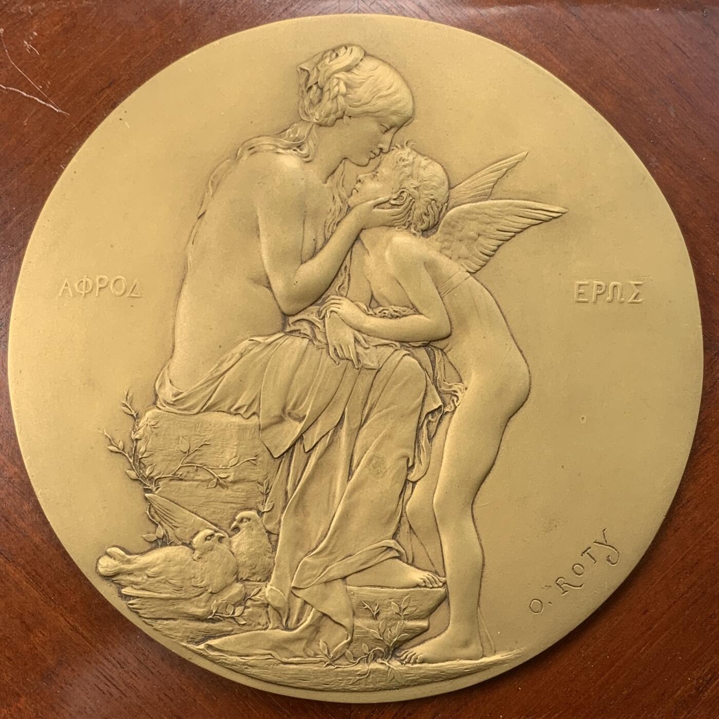 掌中浮雕-藏着的欧洲第055场 法国新艺术单面大铜章，章体17.3cm，木框30.9cm