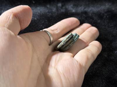 戎马世界章牌大赏，铜钱场 - 元丰通宝宋钱小筒子，四连加二连一组