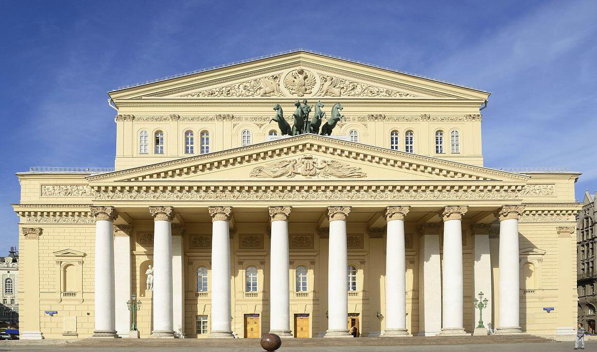 【俄甄集藏】2026年(049)03-18星期三 晚 19:30 全场包邮