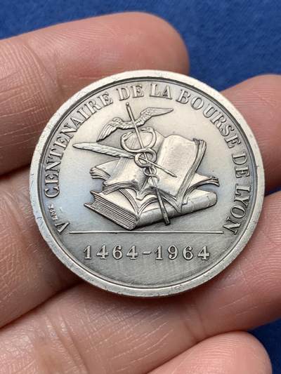 《竞宝斋》第472场 周日，周一，周二 3场连拍 （全场包邮）欢迎送拍 - 法国里昂股票经纪公司银质代币，14.5g，31.6mm，丰饶角1argent边铭