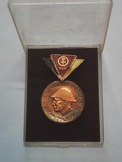 韵星假日军品类拍卖第47期 -- Rimey Holidays Militaria Auction 47 - 民主德国铜级人民军预备役优秀服务奖章带原盒