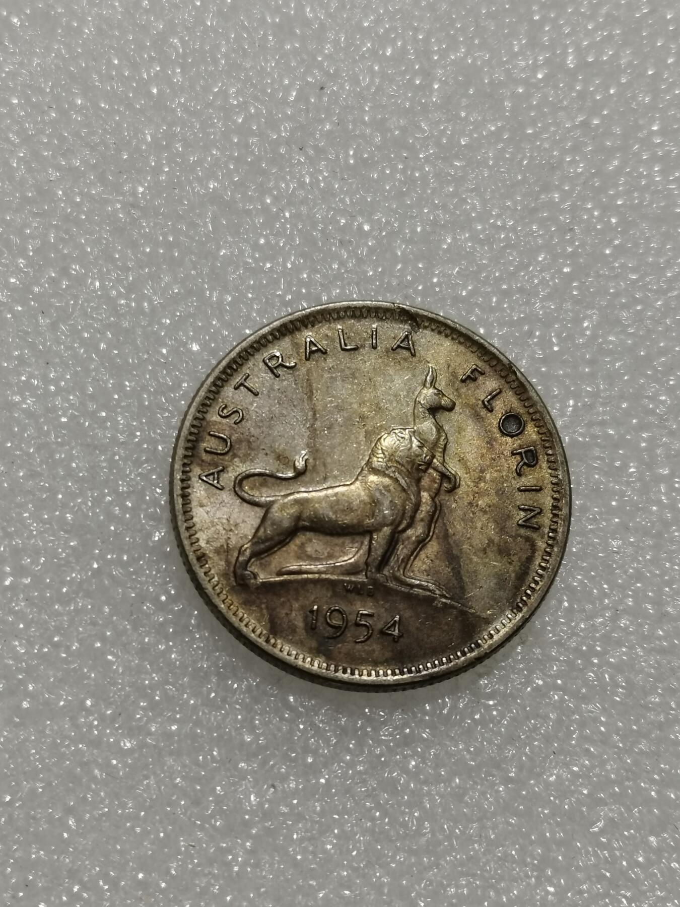 天下钱庄专场欢迎参拍 澳大利亚伊丽莎白银币