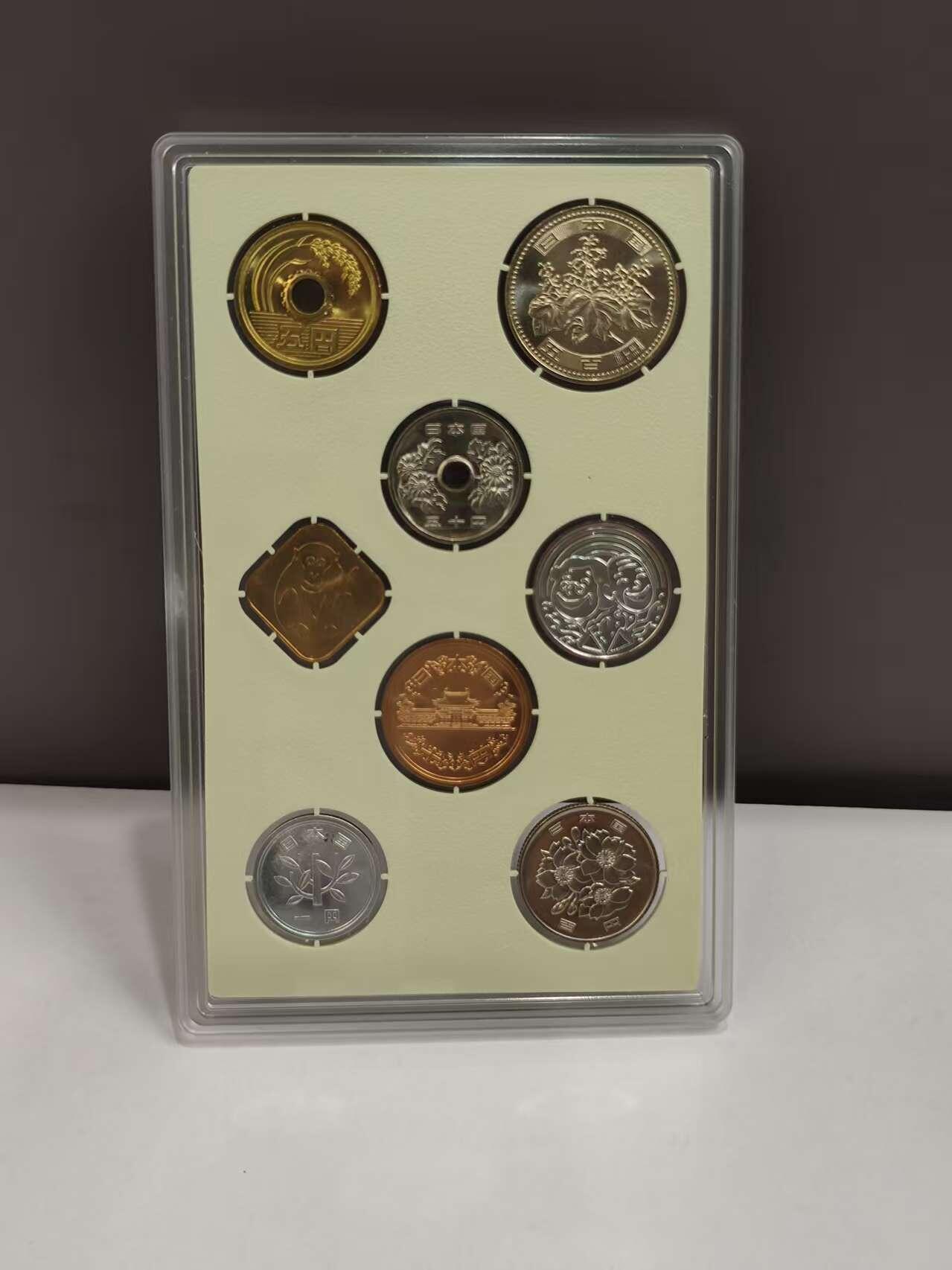 G&W世界散币，银币处理专场（第46场） 日本平成16年（2004）6枚套  带枚银章