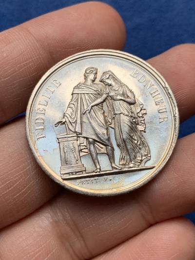 《竞宝斋》第472场 周日，周一，周二 3场连拍 （全场包邮）欢迎送拍 - 法国婚姻与爱情纪念银章，15.55g，33.6mm，蜜蜂边铭