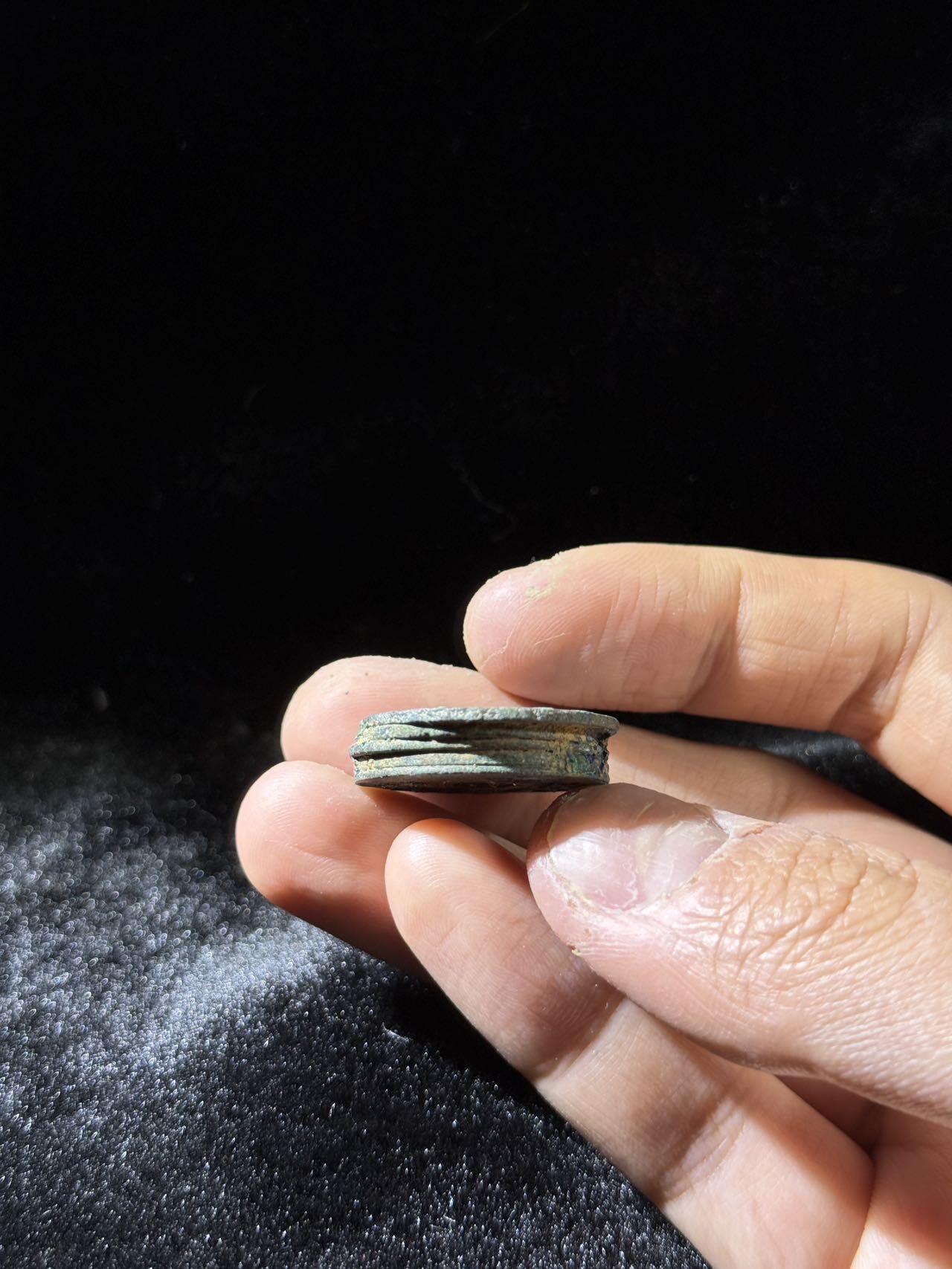 戎马世界章牌大赏，铜钱场 天圣元宝小饼子，五联