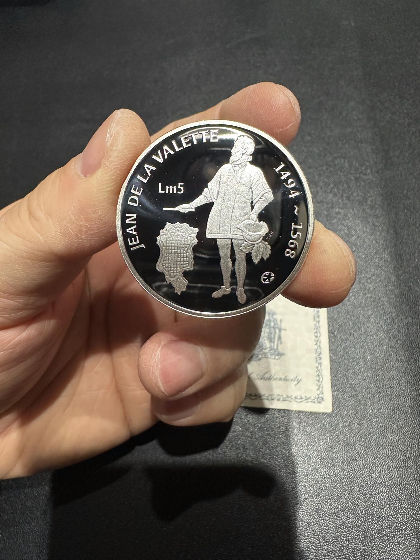 《外钞收藏家》第六百一十九期（精品场）（长期征集拍品、欢迎藏友们联系合作）