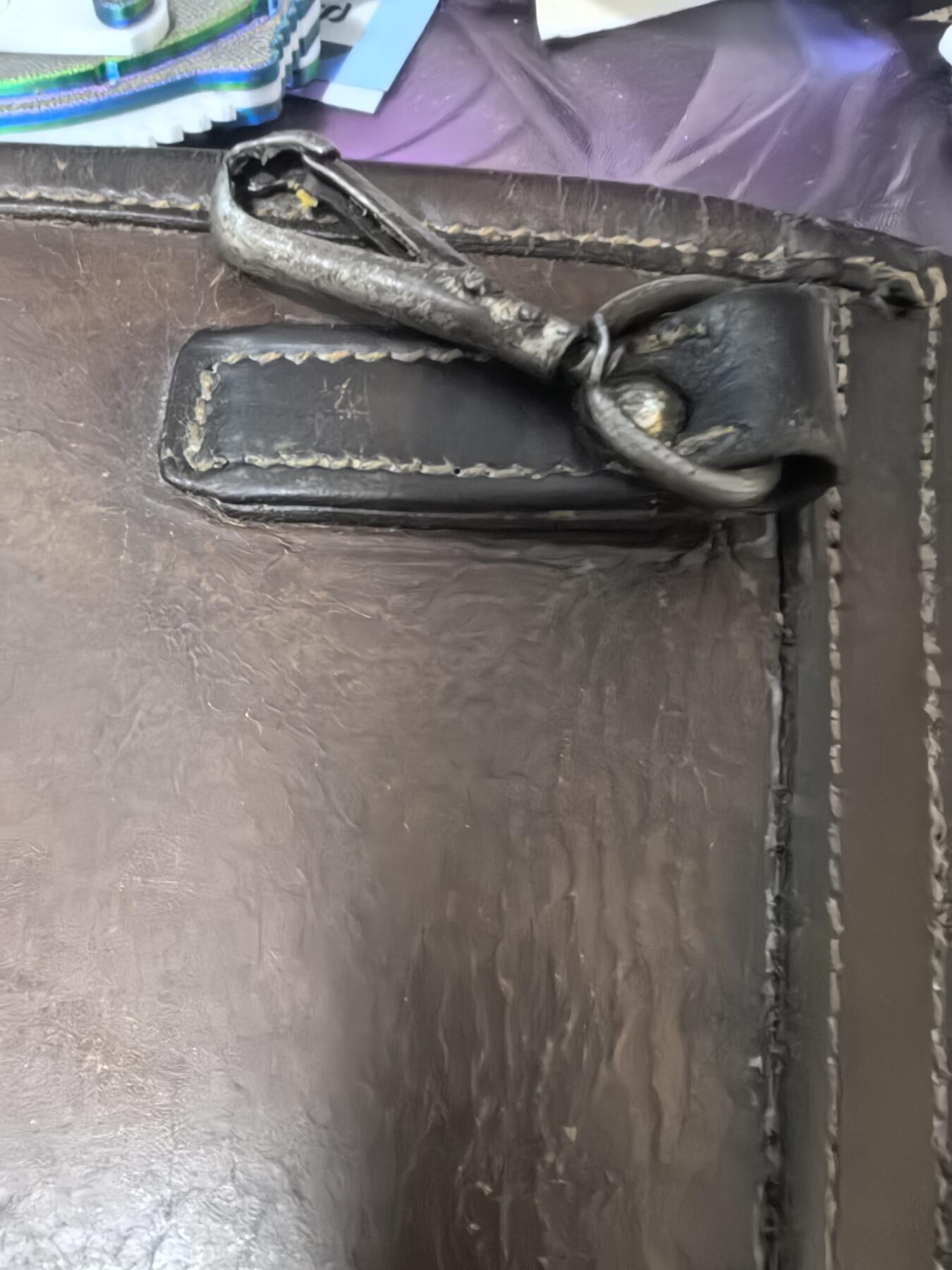 苏联勋章奖章拍卖 本次有亚捏，苏联艺术家，2次英雄的奖状，国际运动员全套等好货 不要错过 3月20日晚上九点结束在麦稀奇 找不到的加我qq或者微信都是184277308备注苏章拍卖。