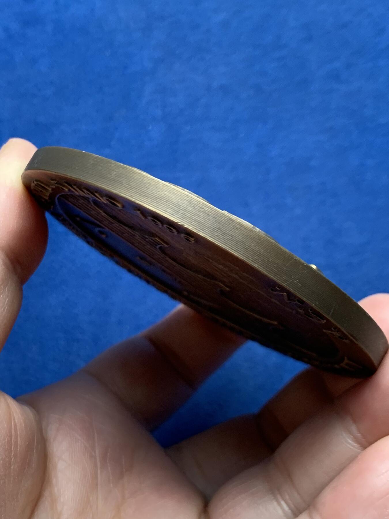 《竞宝斋》第472场 周日，周一，周二 3场连拍 （全场包邮）欢迎送拍 葡萄牙1996波尔图自行车大赛铜章，79.8mm，206g