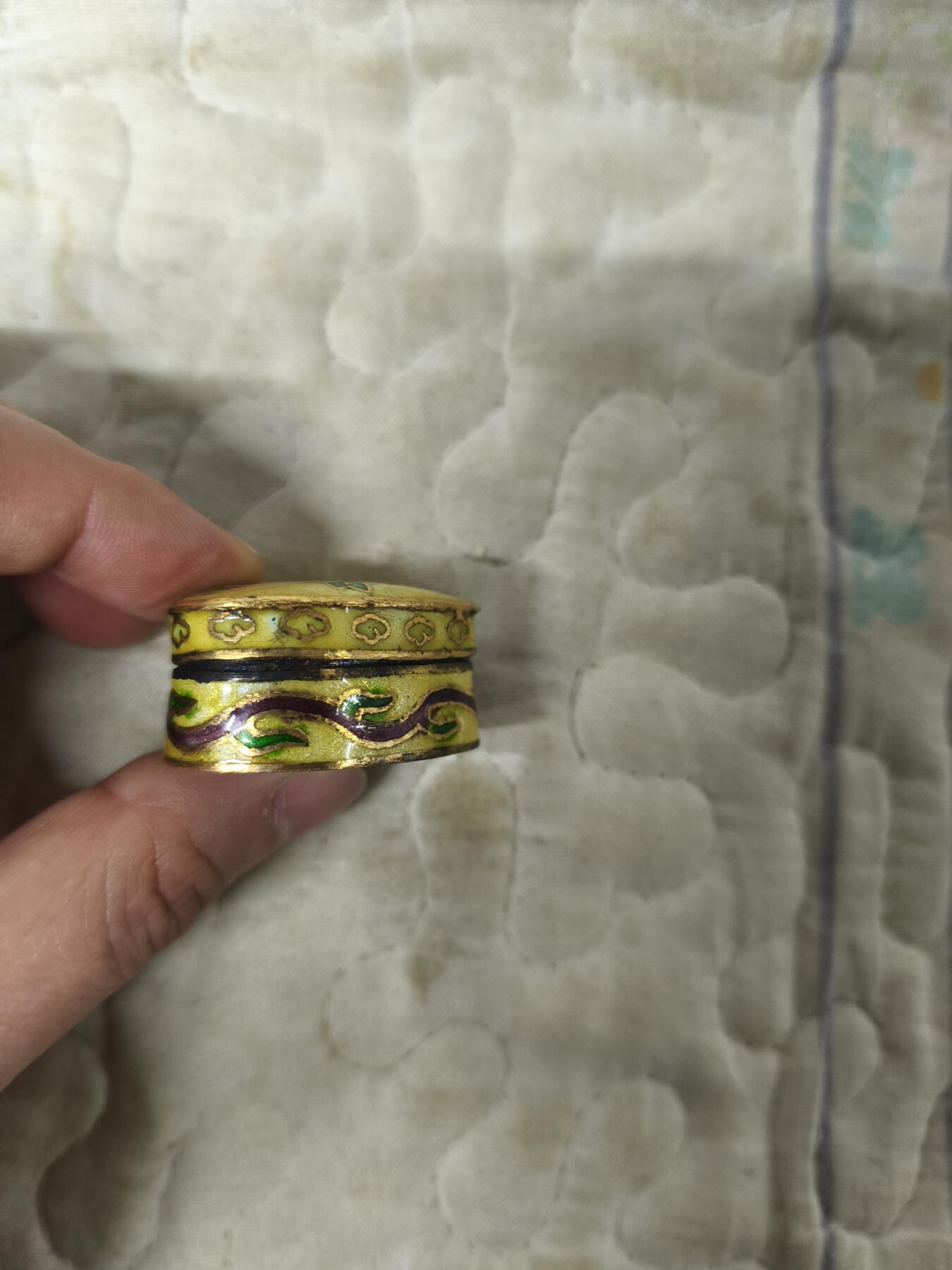 海外回流精品专场 3.22 日本回流创汇时期心形景泰蓝小盒