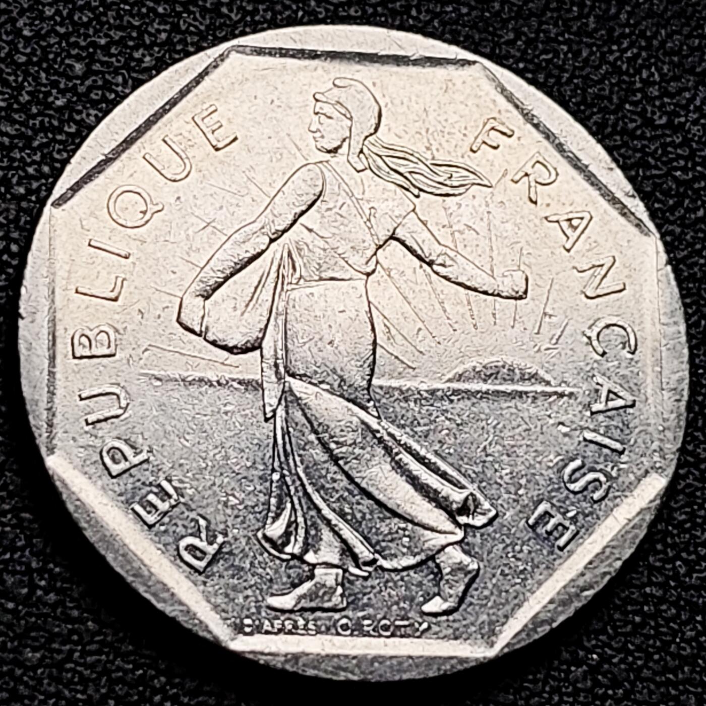 泉币菌-第212场-拍品多 请提前出价（工作最近较忙 发货不及时，望理解） 。