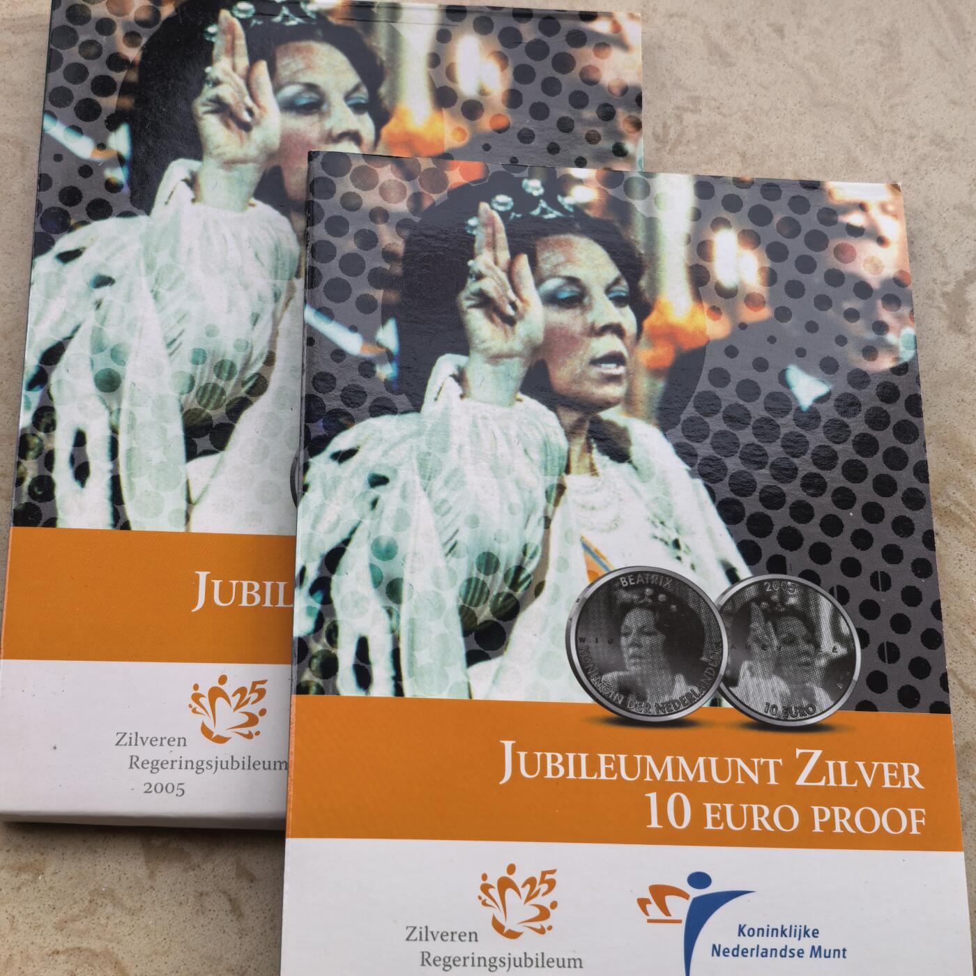 道一币馆币章第一百七十场 原包装 荷兰2005年贝娅特丽克丝女王登基25周年10欧元精制银币 