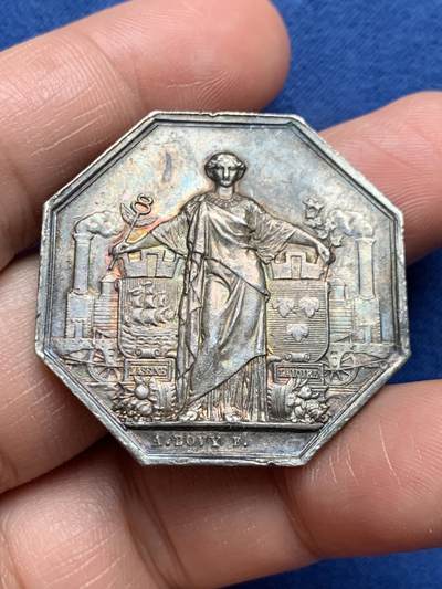 《竞宝斋》第472场 周日，周一，周二 3场连拍 （全场包邮）欢迎送拍 - 法国八角银质jeton，巴黎-奥尔良铁路通行纪念，23.58g，36.4mm，蜜蜂边铭