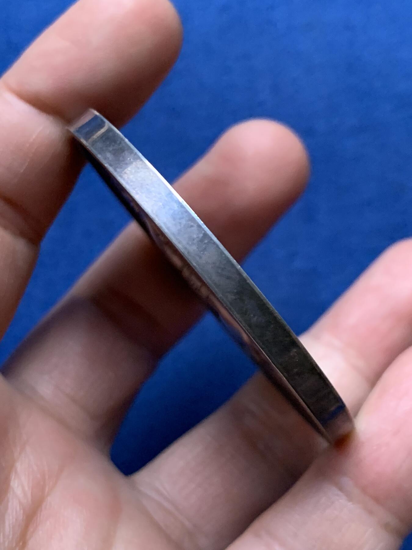 《竞宝斋》第472场 周日，周一，周二 3场连拍 （全场包邮）欢迎送拍 英国1903年边境联盟协会展览银章，74.9g，56.5mm，含银925，带原盒