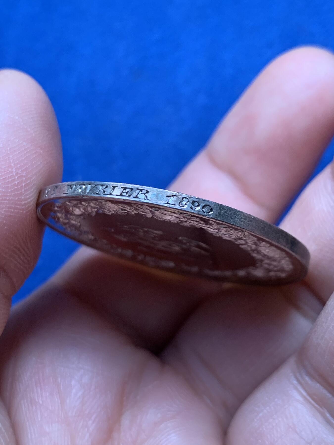 《竞宝斋》第472场 周日，周一，周二 3场连拍 （全场包邮）欢迎送拍 法国婚姻与爱情纪念银章，25.11g，39mm，丰饶角边铭