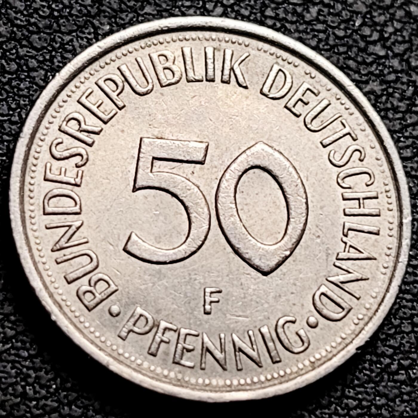 泉币菌-第212场-拍品多 请提前出价（工作最近较忙 发货不及时，望理解） 。