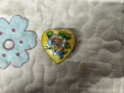 海外回流精品专场 3.22 - 日本回流创汇时期心形景泰蓝小盒