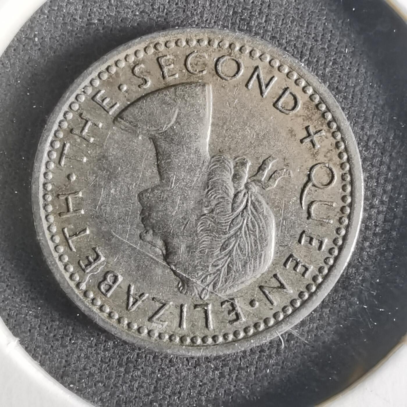 沼泽如烟--第1026场 新西兰1958年3便士