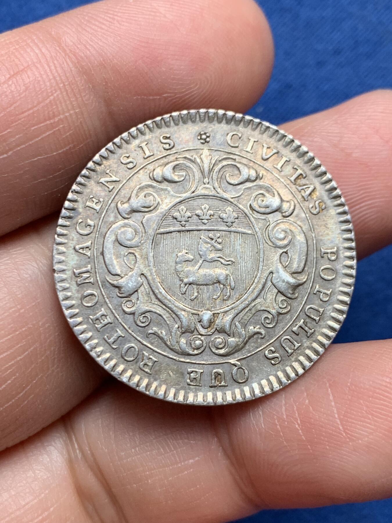 《竞宝斋》第472场 周日，周一，周二 3场连拍 （全场包邮）欢迎送拍 法国诺曼底总督弗朗索瓦·弗雷德里克·德·蒙莫朗西-卢森堡族徽银质代币，8.67g，30.8mm