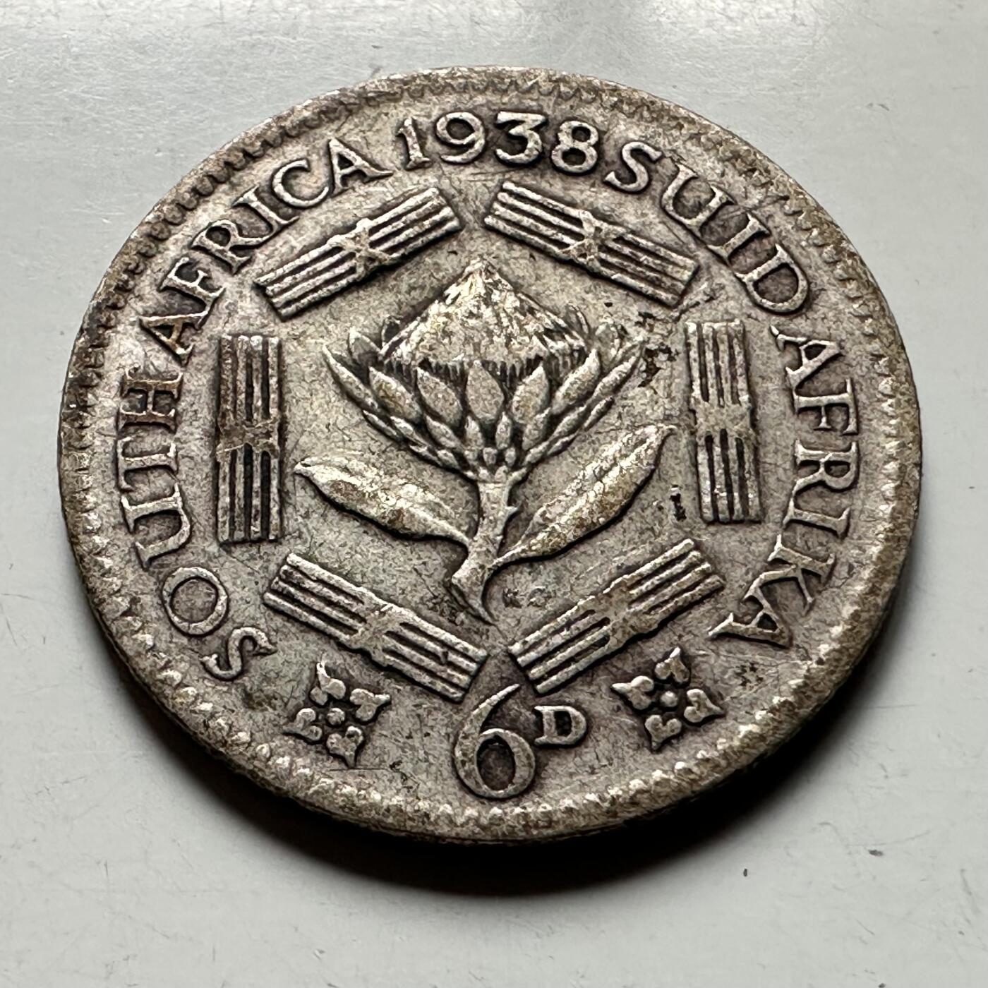 🌹外币初藏🌹🐯2026年第30场   每周二四六晚8️⃣点 接代拍 南非1938年 乔治六世 6便士 银币 80%银 2.83克 19毫米