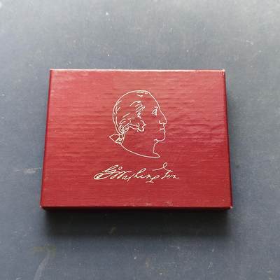 【全场包邮】纯粹捡漏拍513场 - 美国1982年半元华盛顿诞生250周年官方封装精制纪念银币【30.6毫米12.5克90%】-盒证全