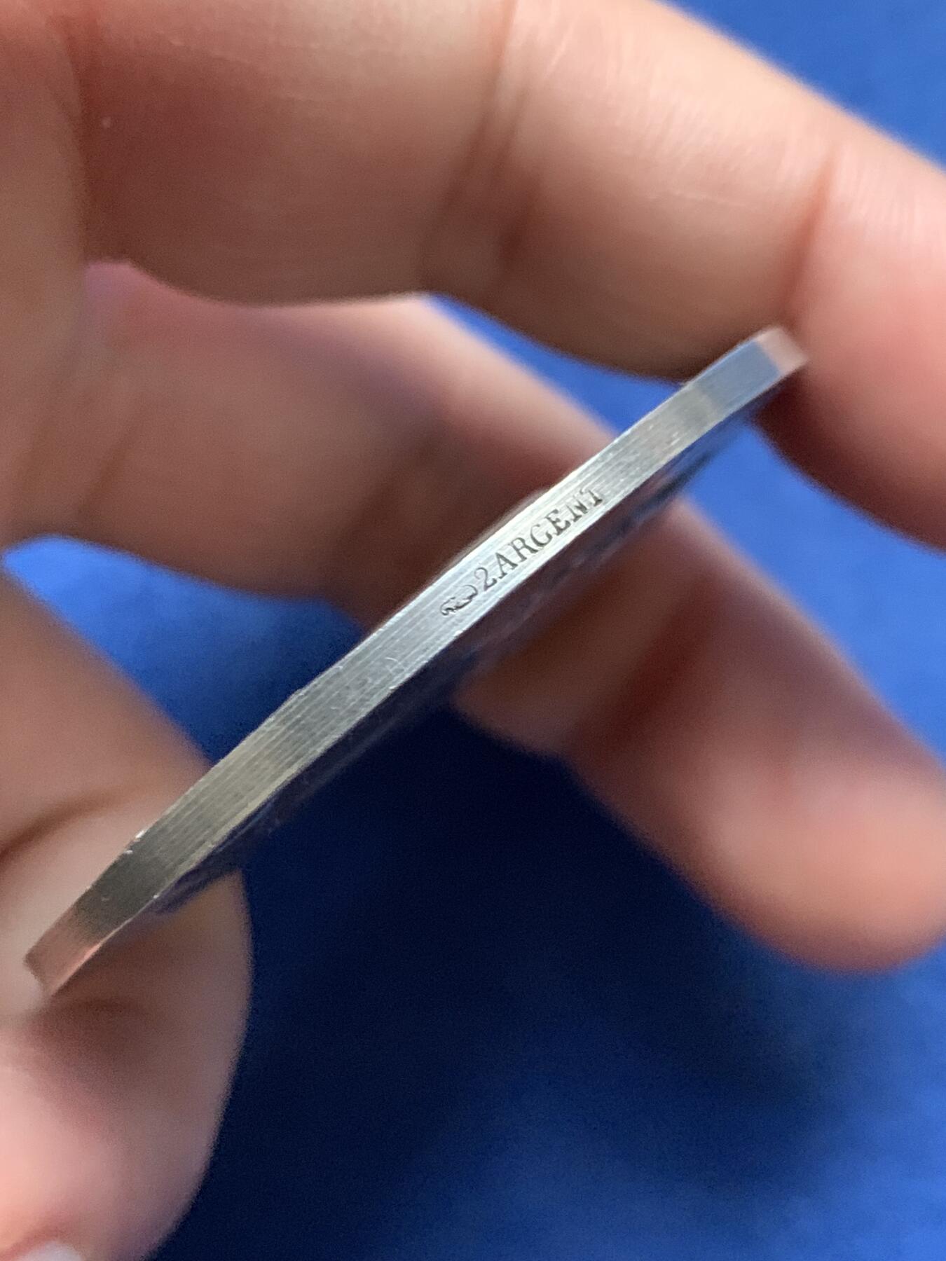 《竞宝斋》第472场 周日，周一，周二 3场连拍 （全场包邮）欢迎送拍 法国商业和工业部证券委员会银章，61.40g，49.4mm，丰饶角2argent边铭