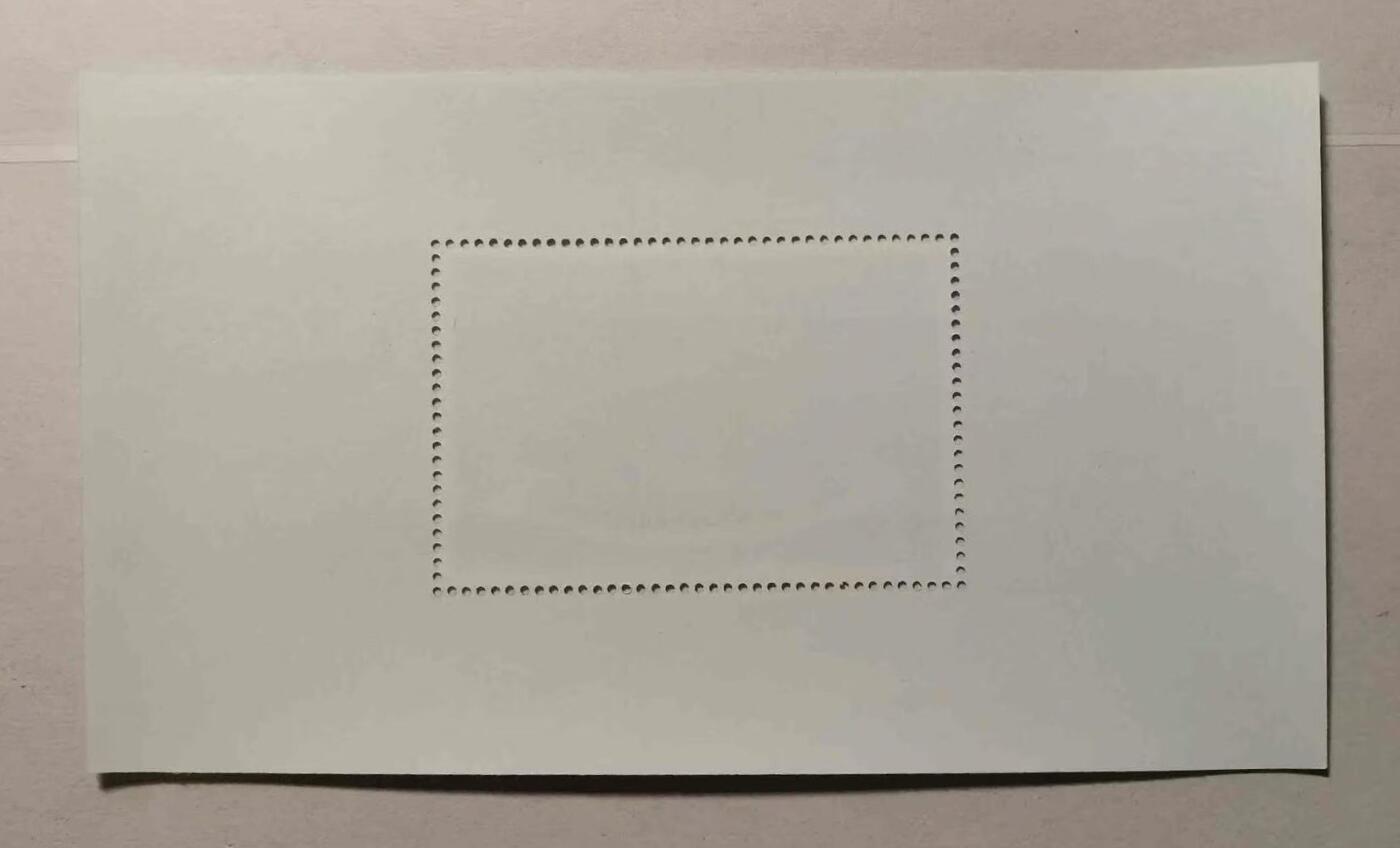 “锡林郭勒草原”小型张1枚。