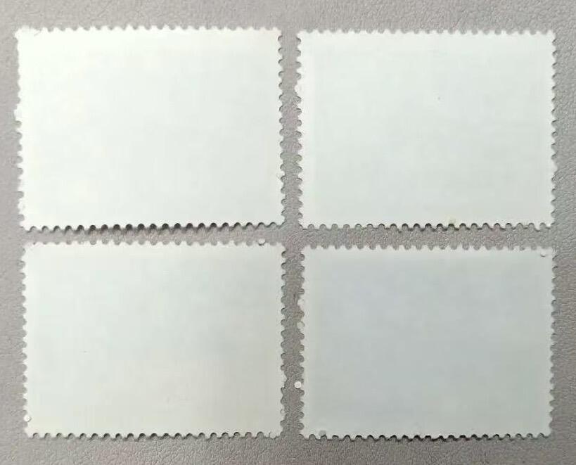 1989年“建国40周年”邮票1套4枚。