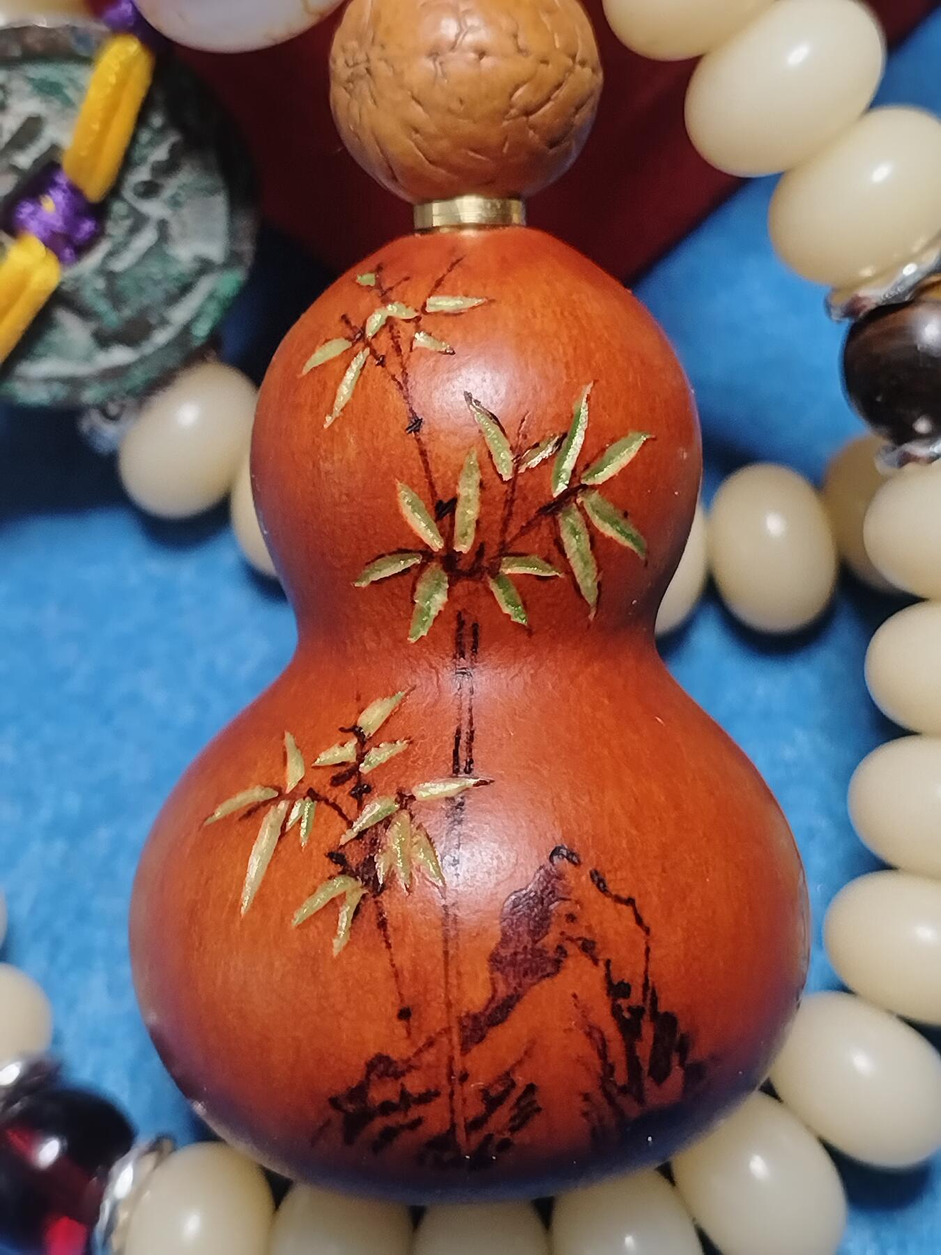 竹石清音 荧光彩绘葫芦 古钱币吉祥挂件