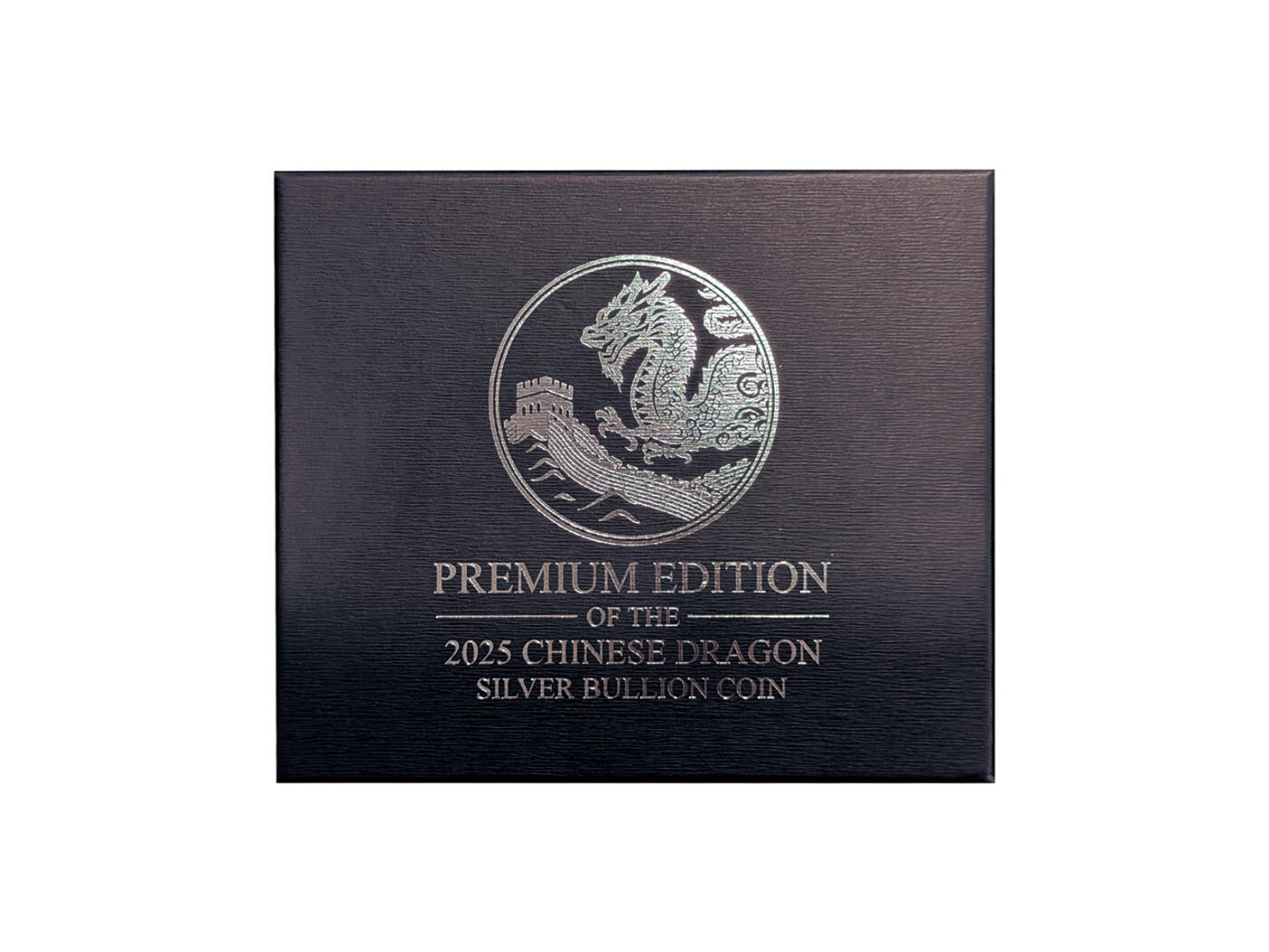冠军-HICC 4月8日香港拍卖 2025年中国龙银质“条中币”彩色镀金典藏套装 #0888，含1盎司银质纪念币（直径38毫米）与2盎司银质纪念章（尺寸50*80毫米），成色均为.999，总纯银含量约93.3克；套装采用创新镶嵌工艺将银币与银章稳固结合，银章局部24K镀金，附带独立收藏编号，全球限量发行888套，附官方证书与专属包装盒。