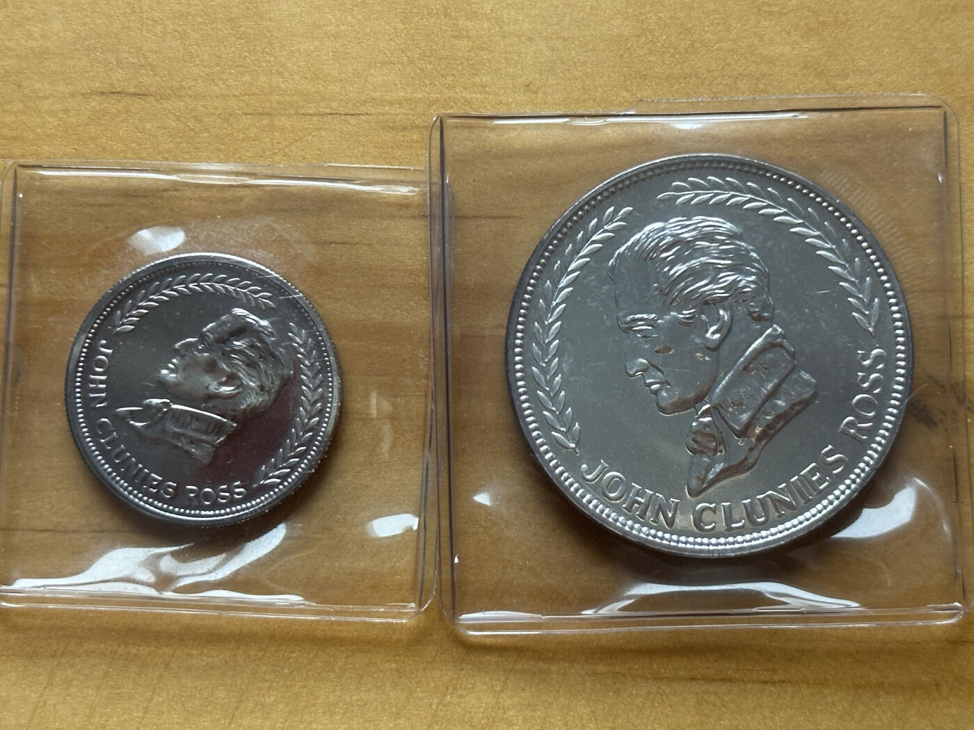 1977基林科科斯银币全品一对