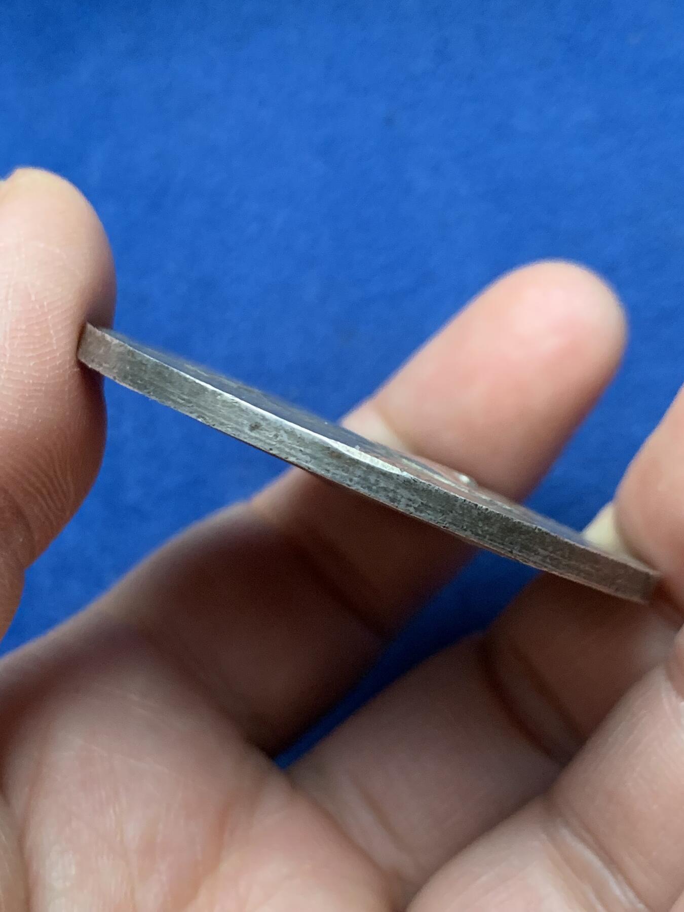 《竞宝斋》第472场 周日，周一，周二 3场连拍 （全场包邮）欢迎送拍 法国军事准备银章，61.9克，直径49.5毫米，丰饶角1argent边铭，边有轻磕