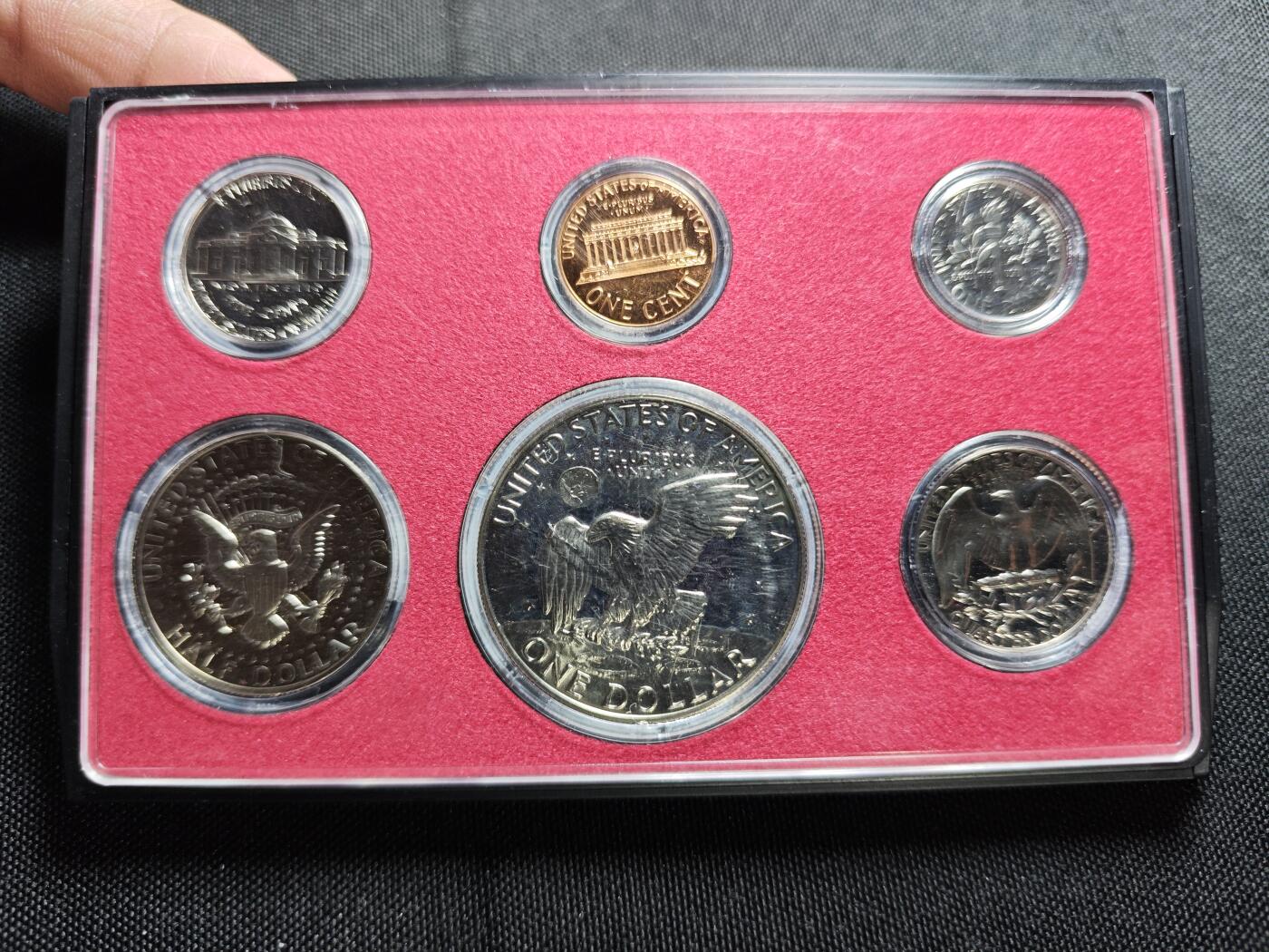 KK钱币收藏小铺   套币专场 2月预留时间 周末发货  1973美国大小面值清年精制套币 含艾克大一元精制