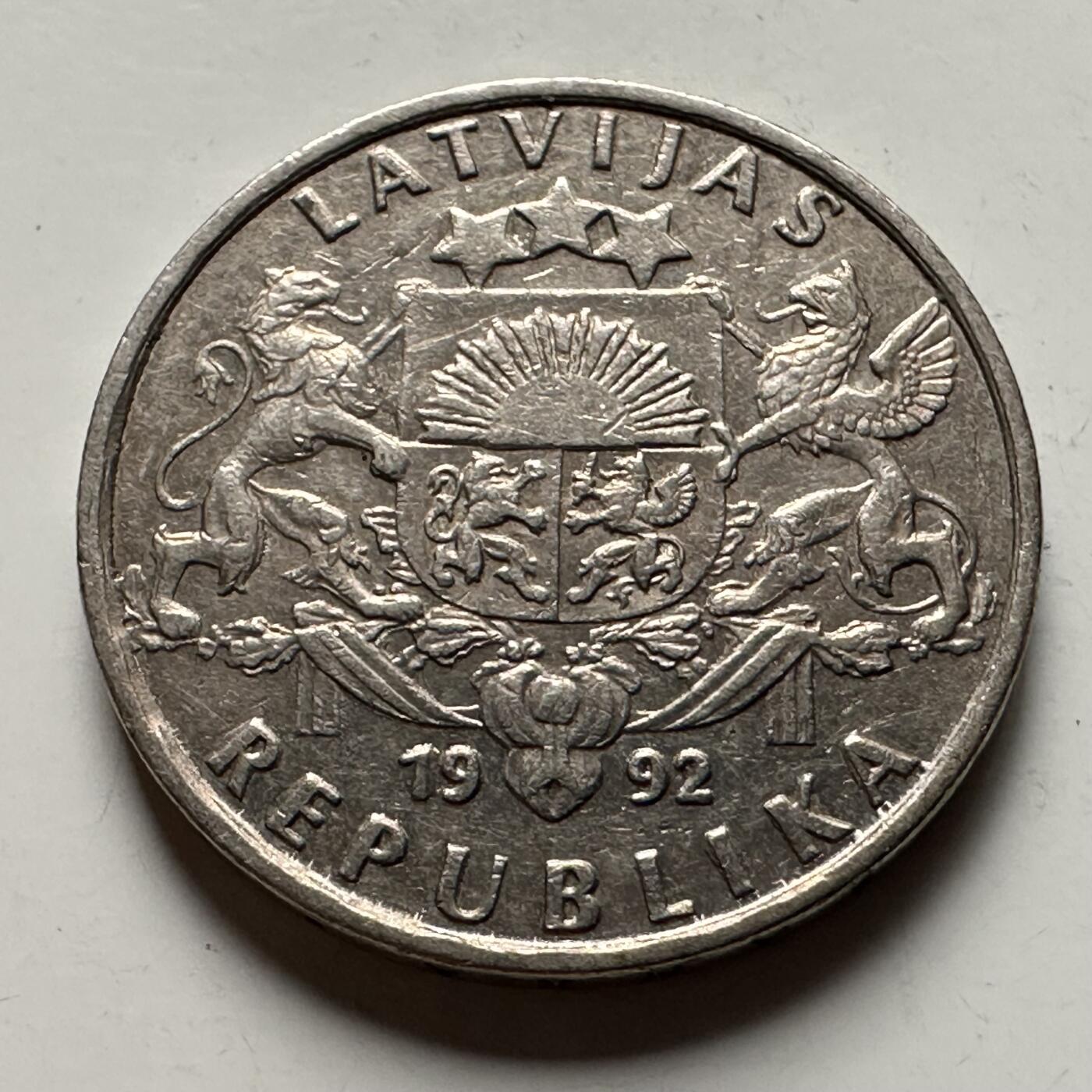 🌹外币初藏🌹🐯2026年第30场   每周二四六晚8️⃣点 接代拍 拉脱维亚 1992年 1拉特