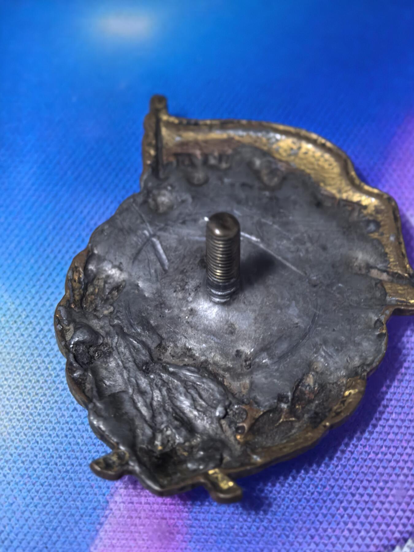 苏联勋章奖章拍卖 本次有亚捏，苏联艺术家，2次英雄的奖状，国际运动员全套等好货 不要错过 3月20日晚上九点结束在麦稀奇 找不到的加我qq或者微信都是184277308备注苏章拍卖。