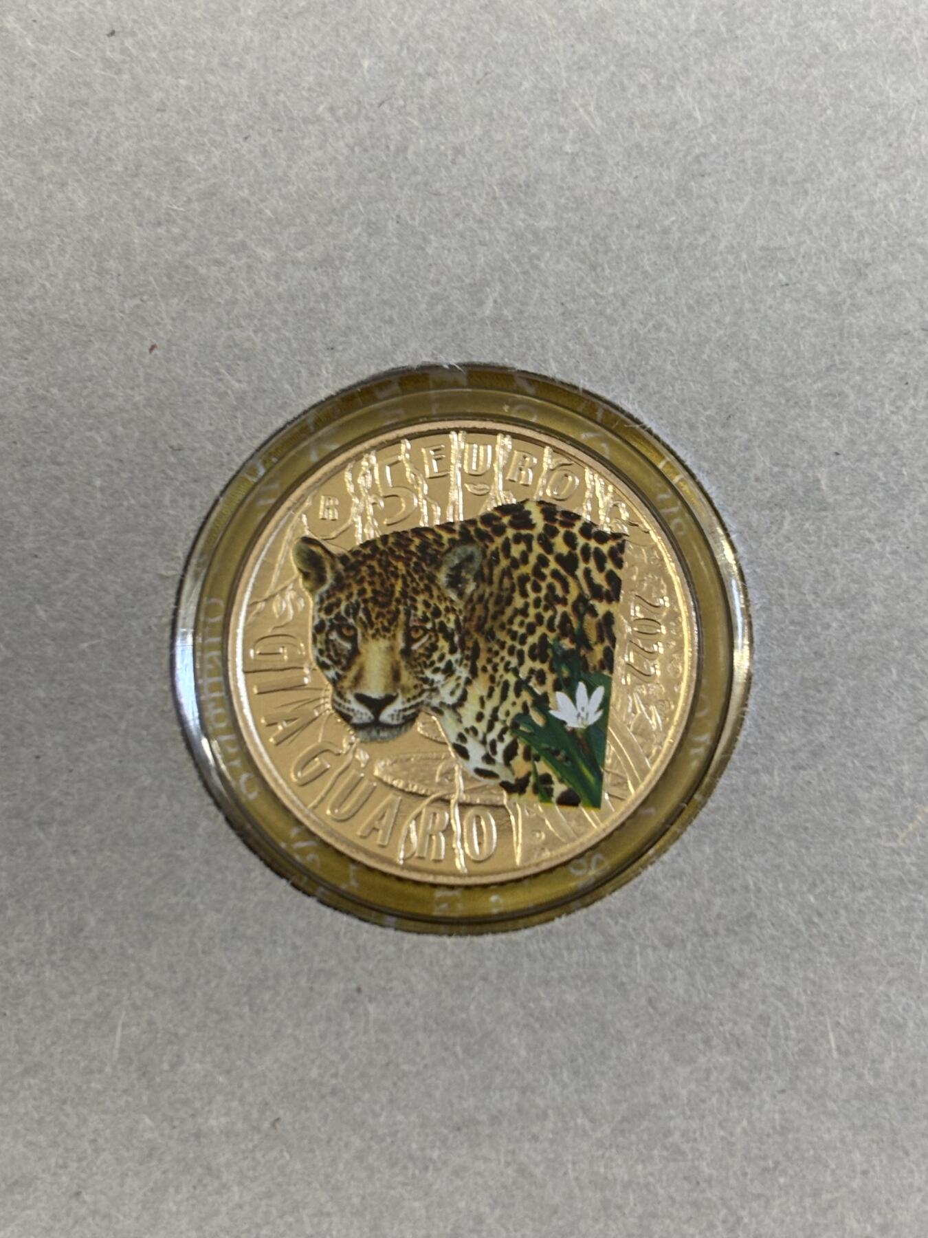 第194期拍卖 卡装意大利2022年动物园系列夜光捷豹精制纪念币