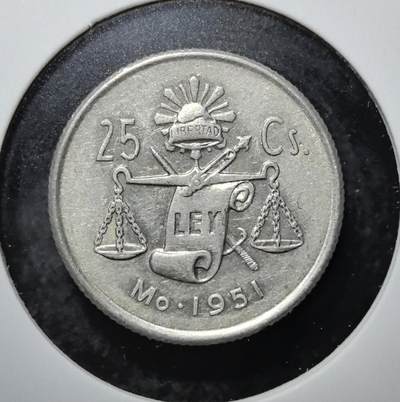 外国优质老铜币银币苏联纪念章，每周六晚九点倒数截拍，满百包邮可寄存，持续收拍 - 墨西哥1951年25分银币。正面为墨西哥国徽 “鹰蛇仙人掌”，背面是象征正义的天平与 “自由” 字样，见证墨西哥战后货币体系。