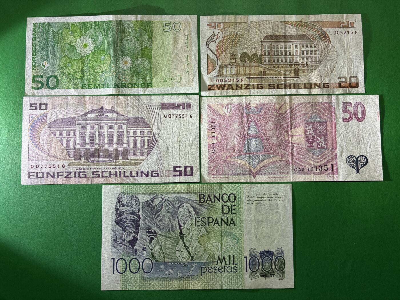 咖啡豆•收藏 2026年Mar_24th世界各国纸币拍卖 8枚 欧洲地区 瑞典/丹麦/挪威/奥地利/捷克/西班牙 XF-AU 外国纸币