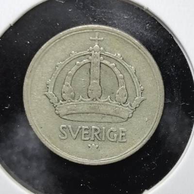 外国优质老铜币银币苏联纪念章，每周六晚九点倒数截拍，满百包邮可寄存，持续收拍 - 瑞典1944年10欧尔银币。正面为瑞典王冠国徽，背面标注面值与年份，是瑞典战时经济与货币史的实物见证