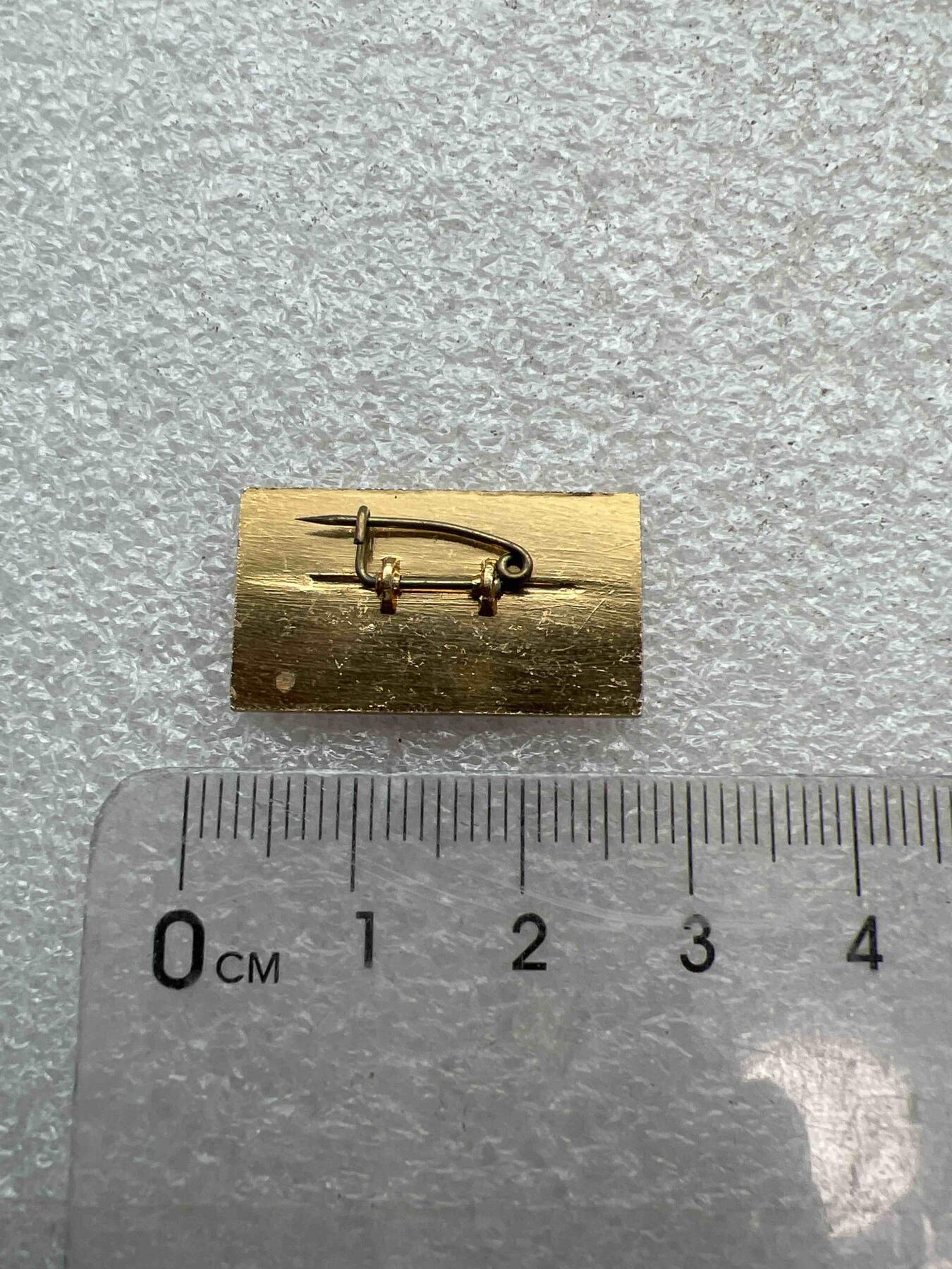 真品像章、纪念章 真品像章、纪念章