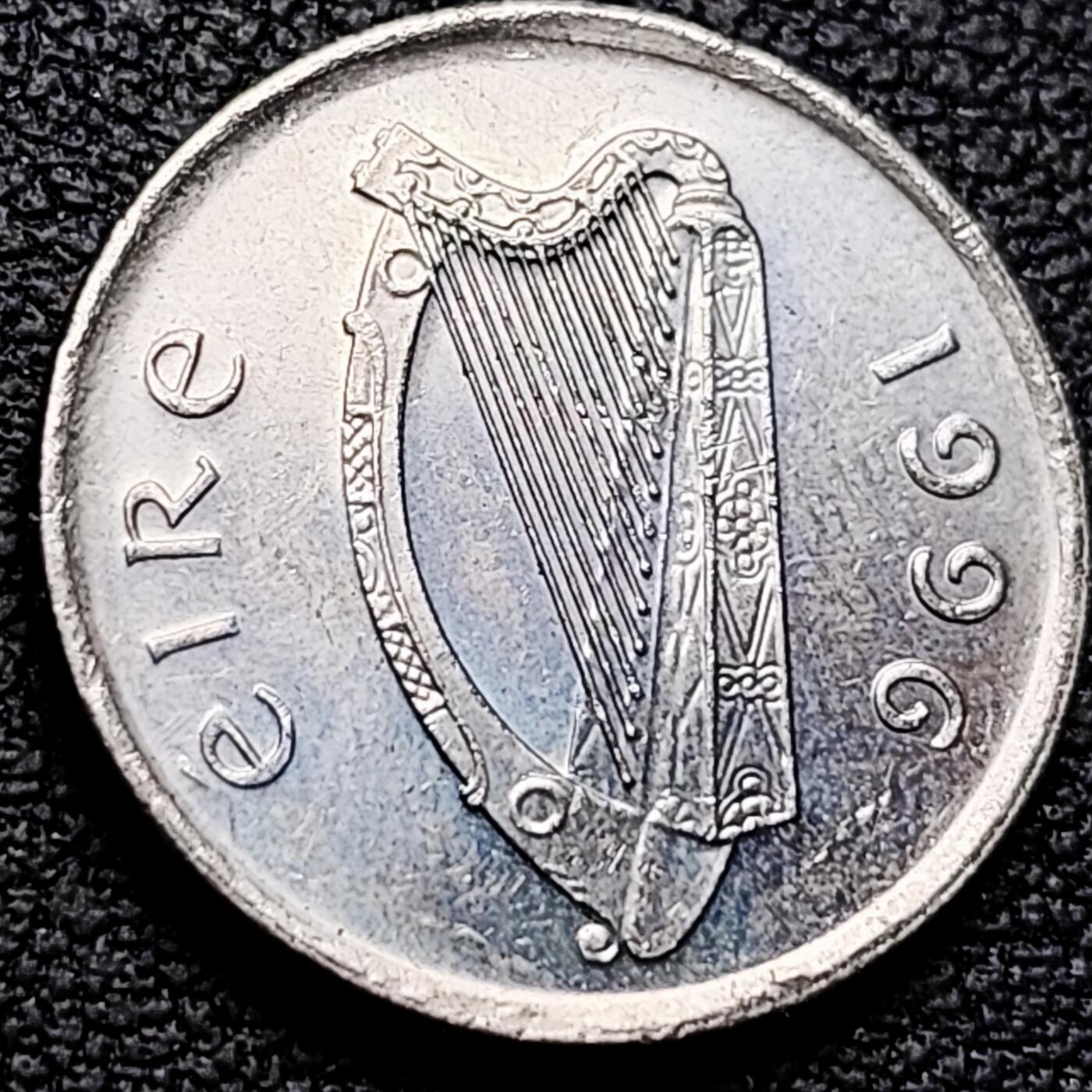 泉币菌-第213场-拍品多 请提前出价（工作最近较忙 发货不及时，望理解） 。