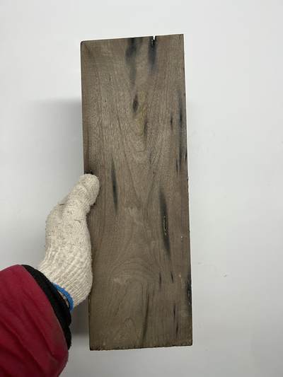 零元拍：NO.6金丝楠阴沉料，切镇尺做牌子，无需打磨就已经金光闪闪。切牌子，做镇尺，干泡台。满金丝药香，尺寸约：38/12.7/3.8CM。 - 零元拍：NO.6金丝楠阴沉料，切镇尺做牌子，无需打磨就已经金光闪闪。切牌子，做镇尺，干泡台。满金丝药香，尺寸约：38/12.7/3.8CM。