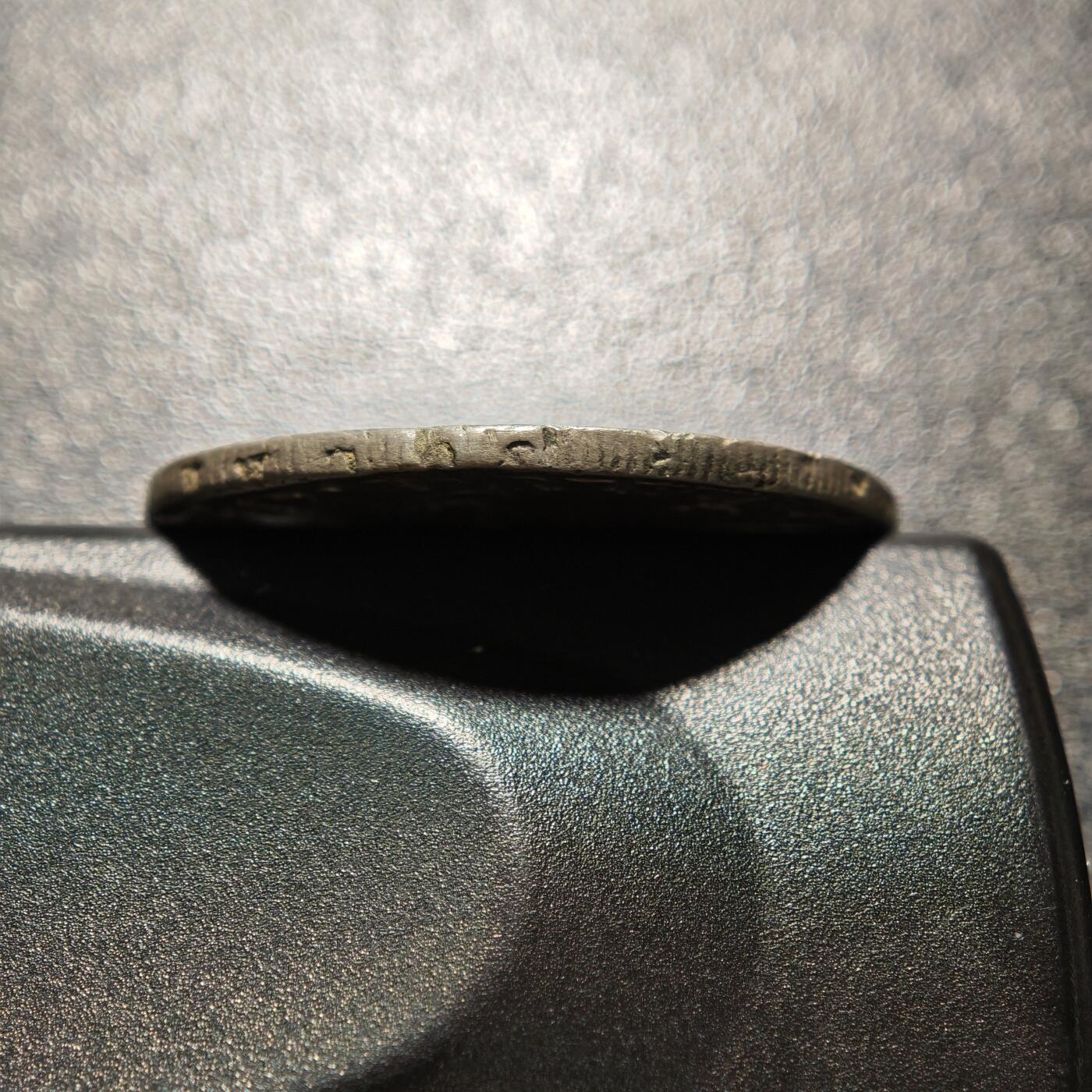 【德藏】世界币章拍卖第168期（拍品征集中~欢迎藏友联系） 1830年 玻利维亚西蒙·玻利瓦尔像4苏克雷银币 直径约：30.3mm；重约：13.2g