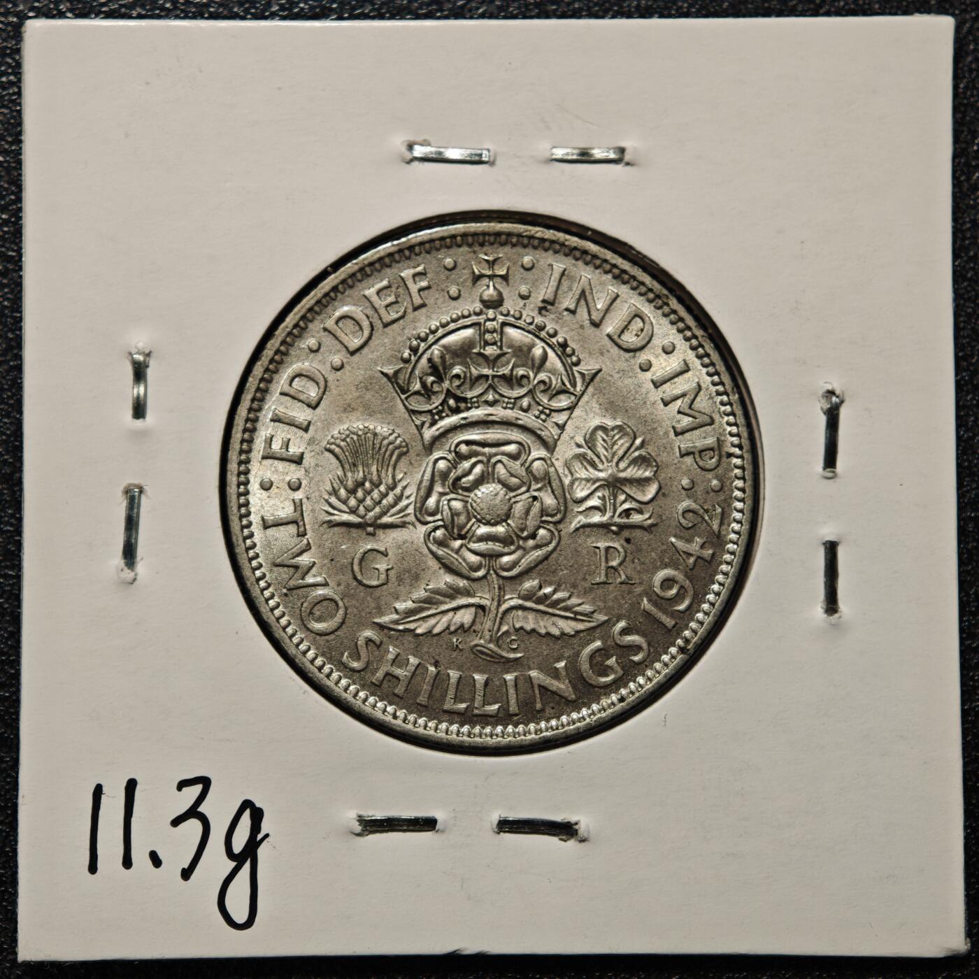 【德藏】世界币章拍卖第168期（拍品征集中~欢迎藏友联系） 老藏家集藏系列之- 1942年 英国2先令银币 直径约：28.3mm；重约：11.3g 入册20余年·附有当年购入价