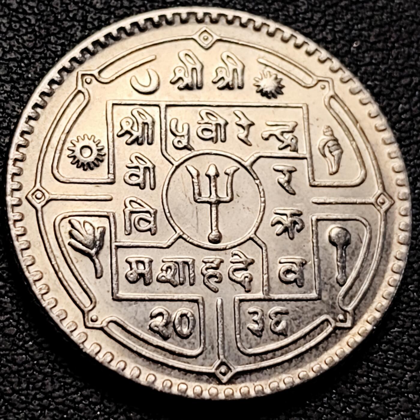 泉币菌-第214场-拍品多 请提前出价（工作最近较忙 发货不及时，望理解） 。