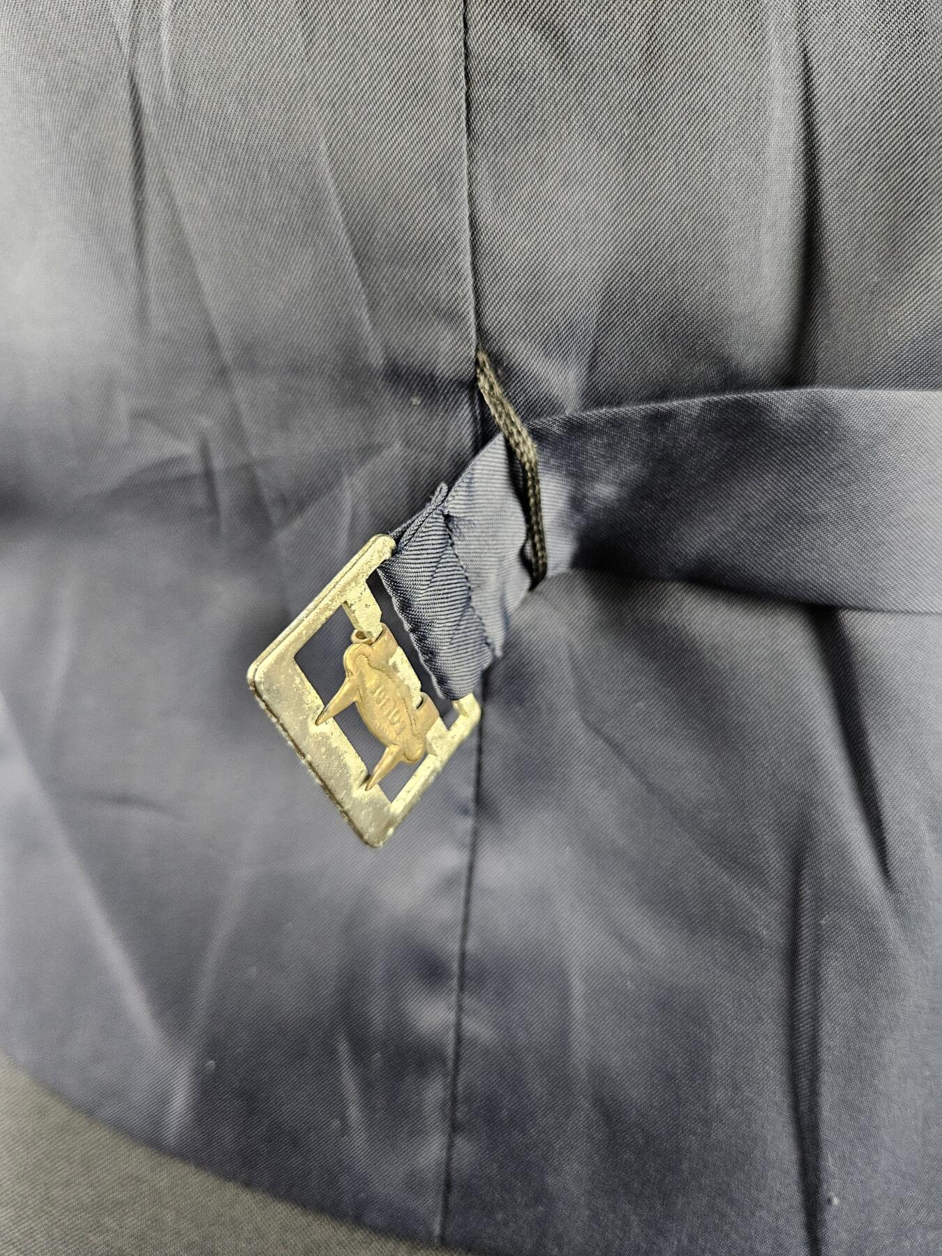 0元起拍勋章 第340期 咸鱼国勋章拍卖专场 3月22日（周日）下午6：00开始 古着蓝马甲 马裤呢面料 胸围88